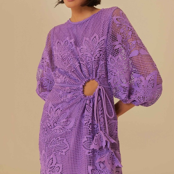 FARM RIO Cut Out Guipire Midi Dress in Lilac - Picture 2 of 7